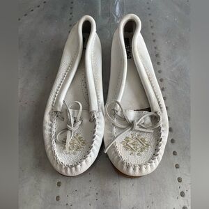 Minnetonka white slides